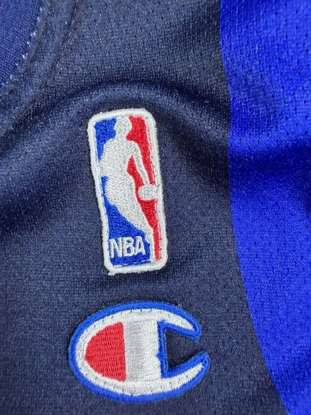 Vintage Champion NBA Dallas Mavericks Dirk Nowitzki #41 Away Jersey Size L